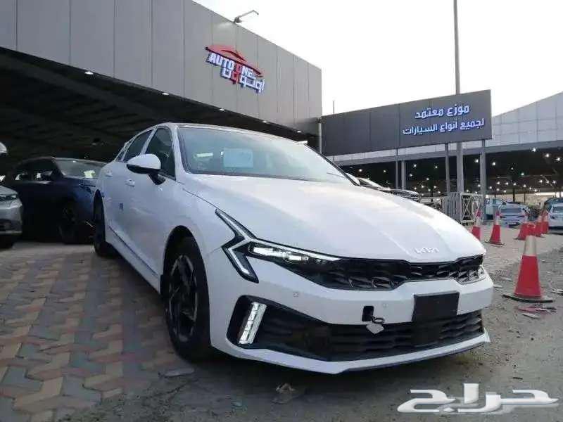 كيا k5 استاندر و نص فل موديل 2025 عرض للكاش والاقساط63184250991105111
