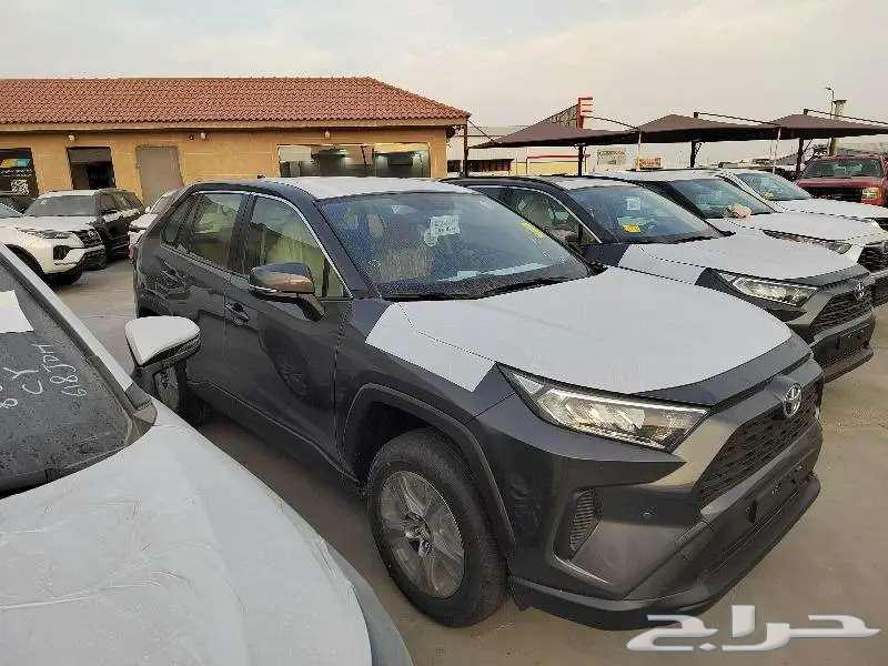 Toyota RAV4 2025 LE Standard Gasoline, Saudi Spec, for sale in cash and installments63187289414786114