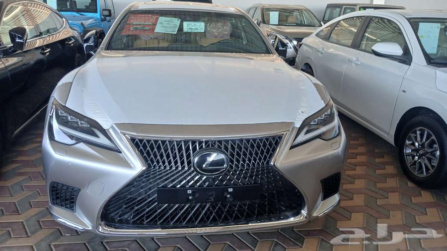 لكزس LS500 2022 بنزين جديد سعودي63185784880641113