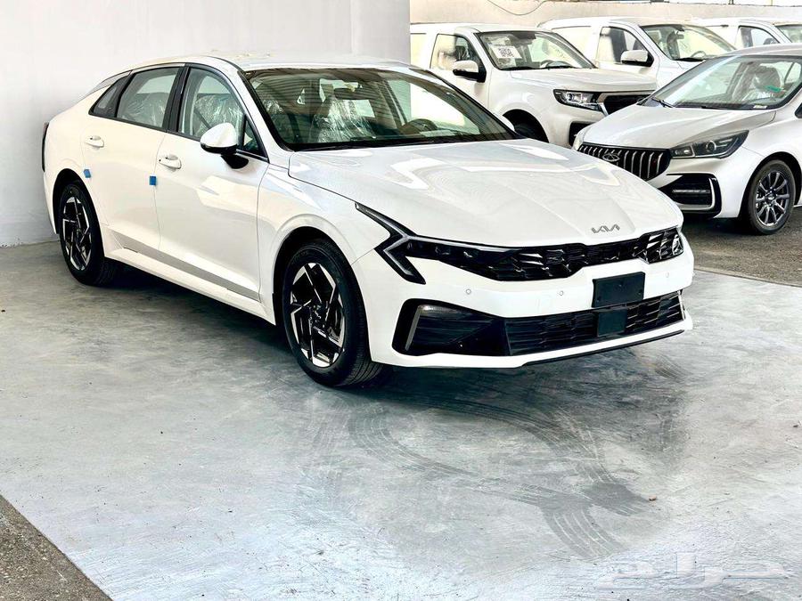 كيا K5 2025 ستاندر مطور عروض القيادةللسيارات63185273707651113