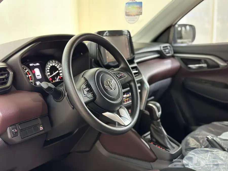تويوتا اوربان كروزر GL ستاندر 202563185276604929114