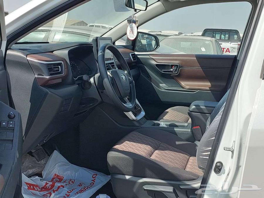 Toyota Innova Standard 2024, cash and installments available63188691438851114