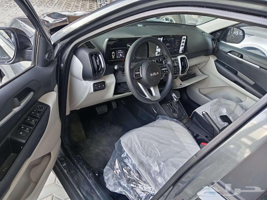 كيا سونت ميد موديل 23 تقسيط جميع السيارات بنوك وكاش63185805696771113