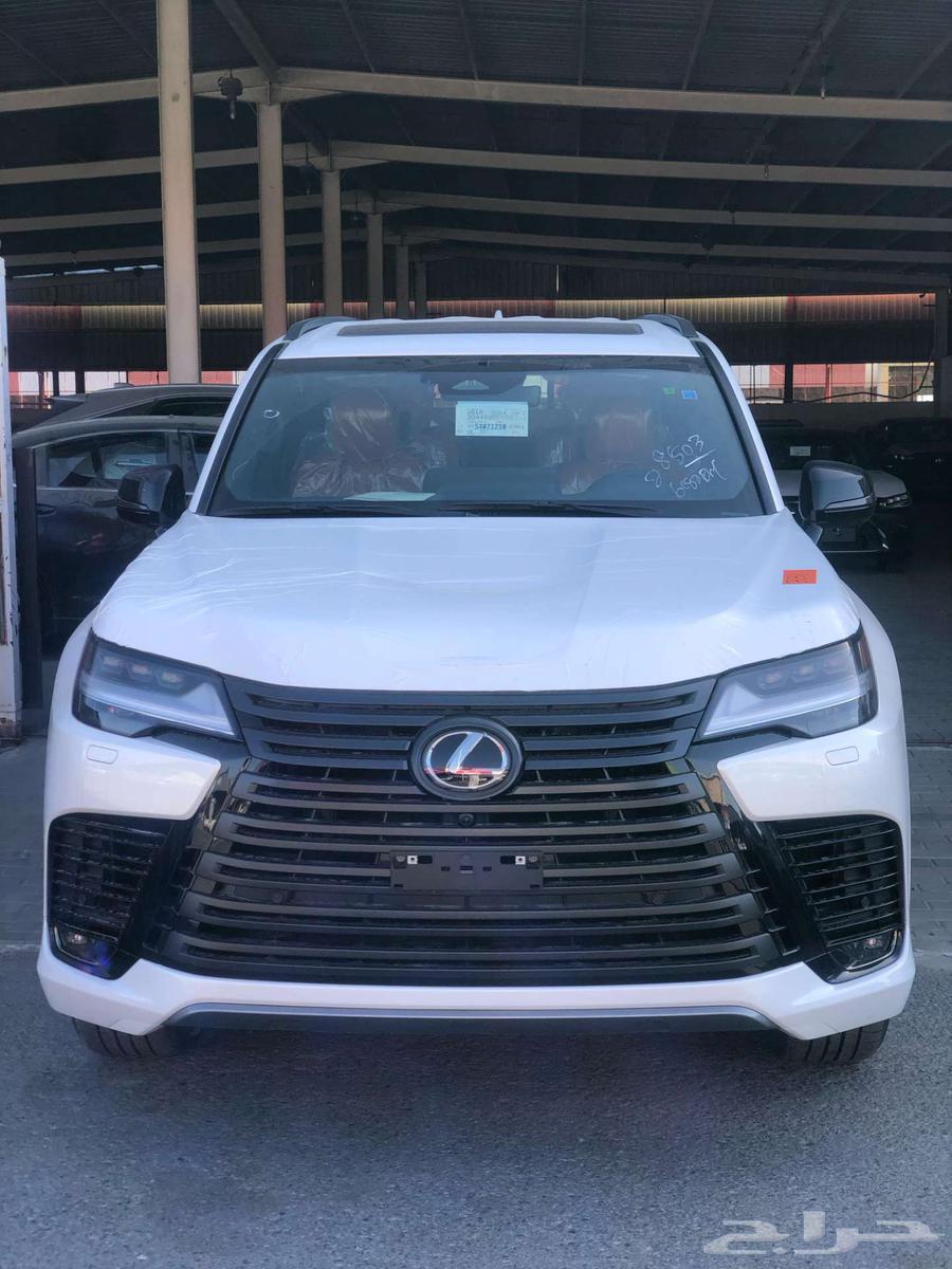 جيب لكزس LX 600 vip بلاك اديشن 2025 سعودي63183272523905111