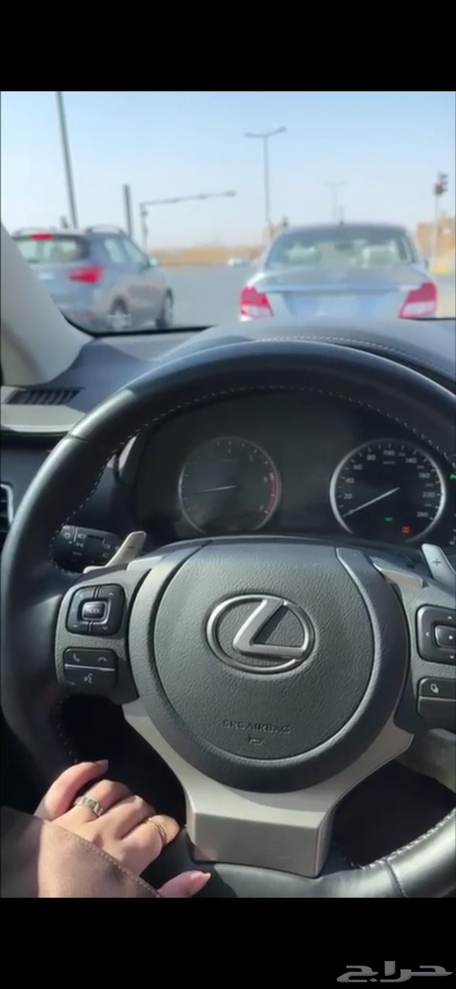 For sale: 2021 Lexus NX300 Hybrid, silver, brand new, a great opportunity631956746373141116