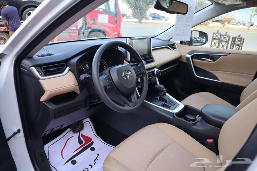 راف فور 2.5 دبل جنط 17 XLE 2025-بريمي مبيعات بنوك63183283354241114