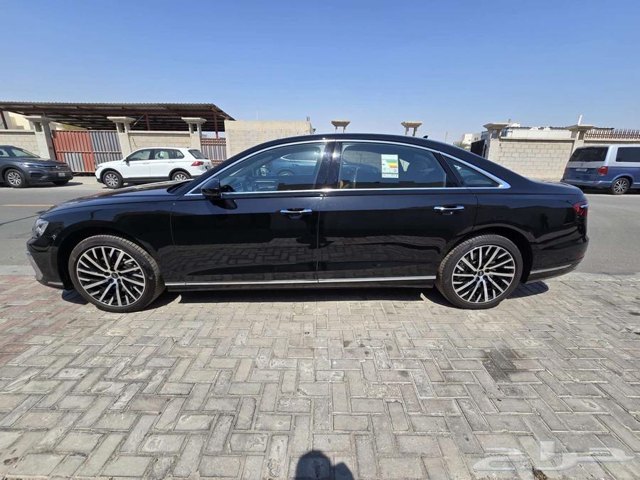 اودي أي8 A8 202463183779331329112