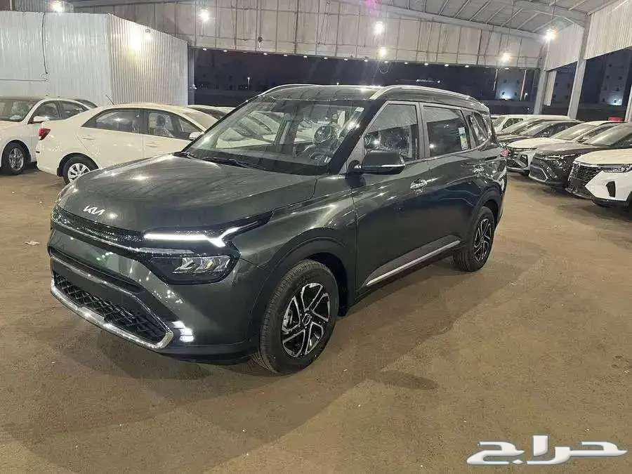 Kia Carens full model 2025, the strongest offers63182810209795112