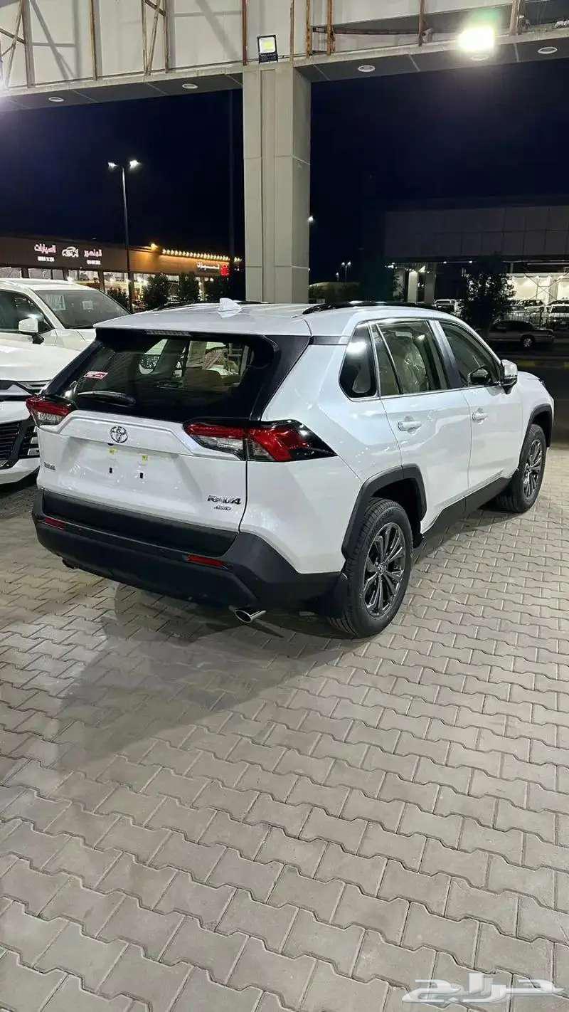 تويوتا راف فور بنزين موديل 2025 كاش اقساط63178921387010113