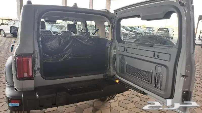 جريت وول تانك 300 فل كامل دفع رباعي موديل202563180889389442111