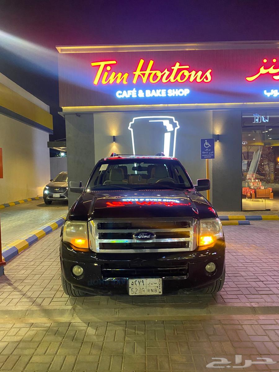 Expedition 2012 is clean on inspection63182328574339111
