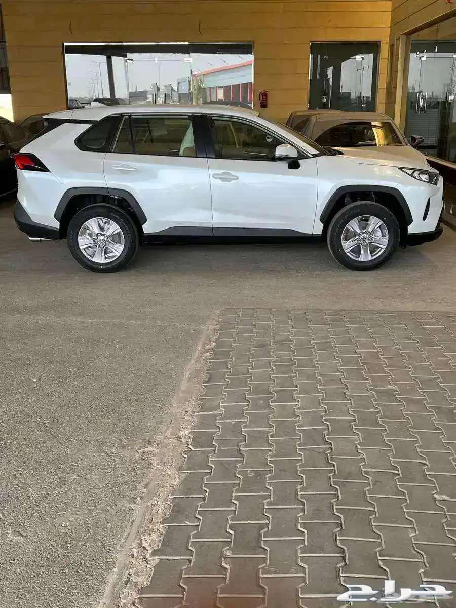 Toyota RAV4 Standard Dbl Saudi 2025 for 1540 installment with Al-Hassan63179428323969112