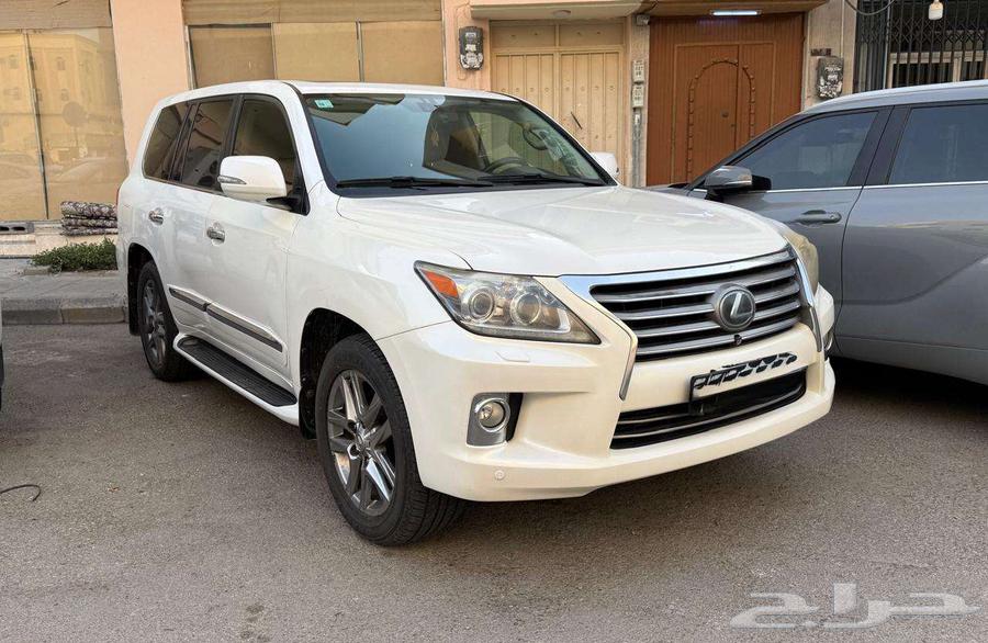 Lexus LX 57063180398499586111