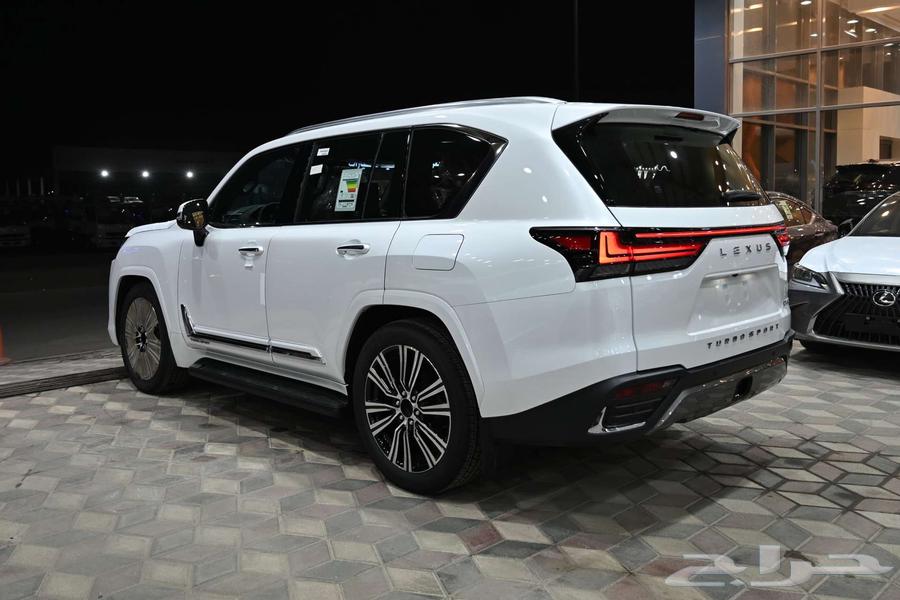 لكزس LX600-BB فل كامل خليجى 202463178932446209113