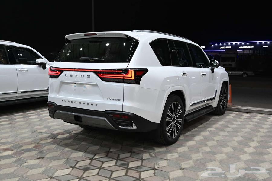 لكزس LX600-BB فل كامل خليجى 202463178932446209112