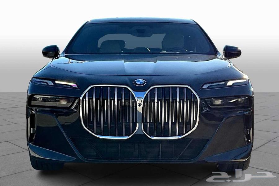 بي ام دبليو الفئة السابعه ثمانية سلندر 760i 202363179404599427111