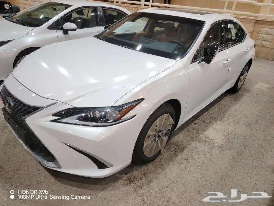 Lexus ES 250 gasoline. AA model 2024, one unit only63178942749827113