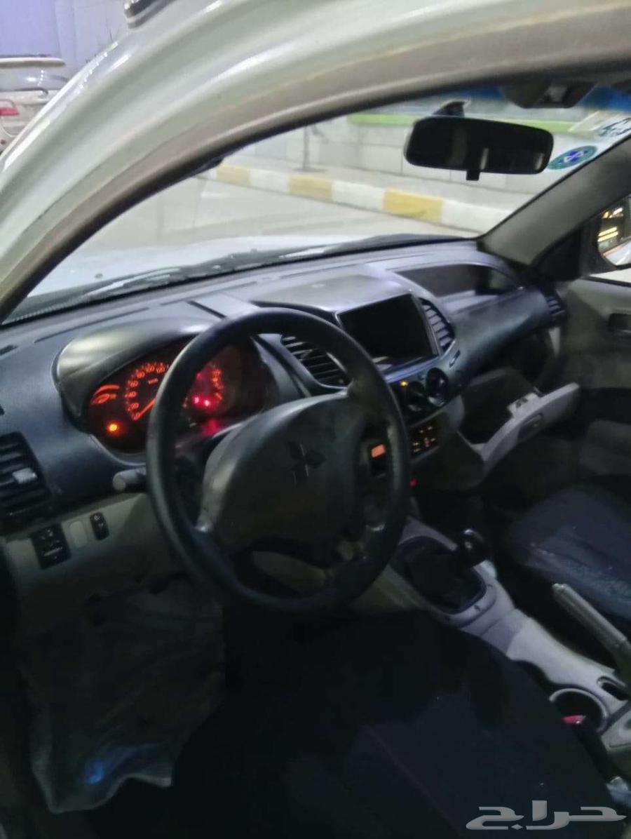 ميتسوبيشي وانيت غمارتين 2009 l200 200963176691334018113