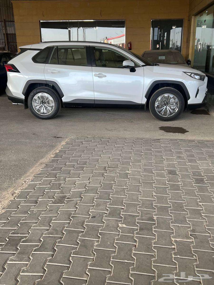 راف فور XLE مكينة 2.5 جنط 18بنزين بريمي 2025 متوفر لدى الحسن63178019139075114