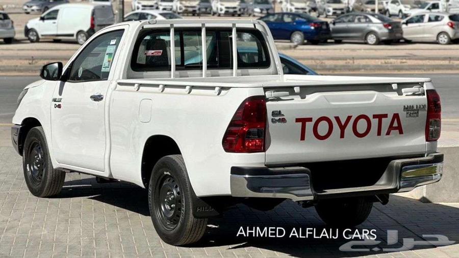تويوتا هايلوكس2025 غمارة 2.4 بدون دبل بسعر مناسب63176210328066114