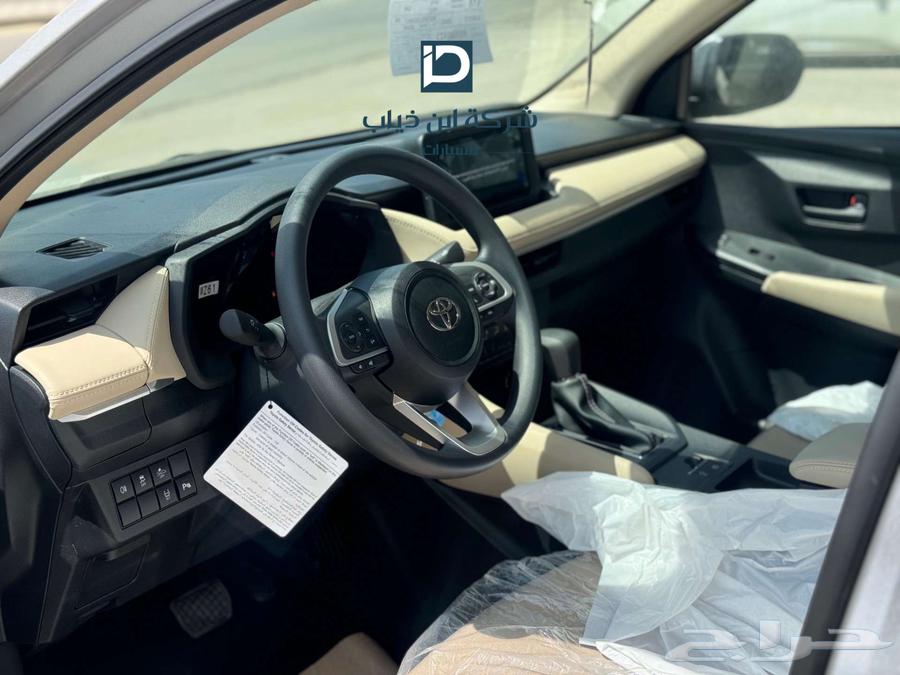 تويوتا يارس واي بلس 2024 لدي شركة ابن ذياب للسيارات63178015472771113