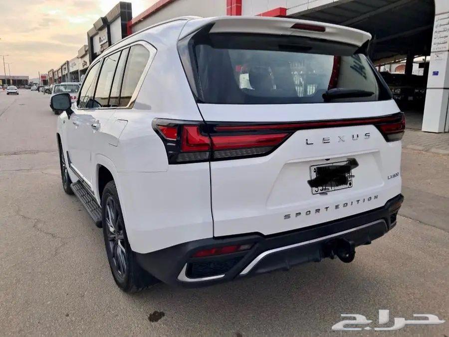 لكزس LX600 م2023 اف سبورت63176671692290112