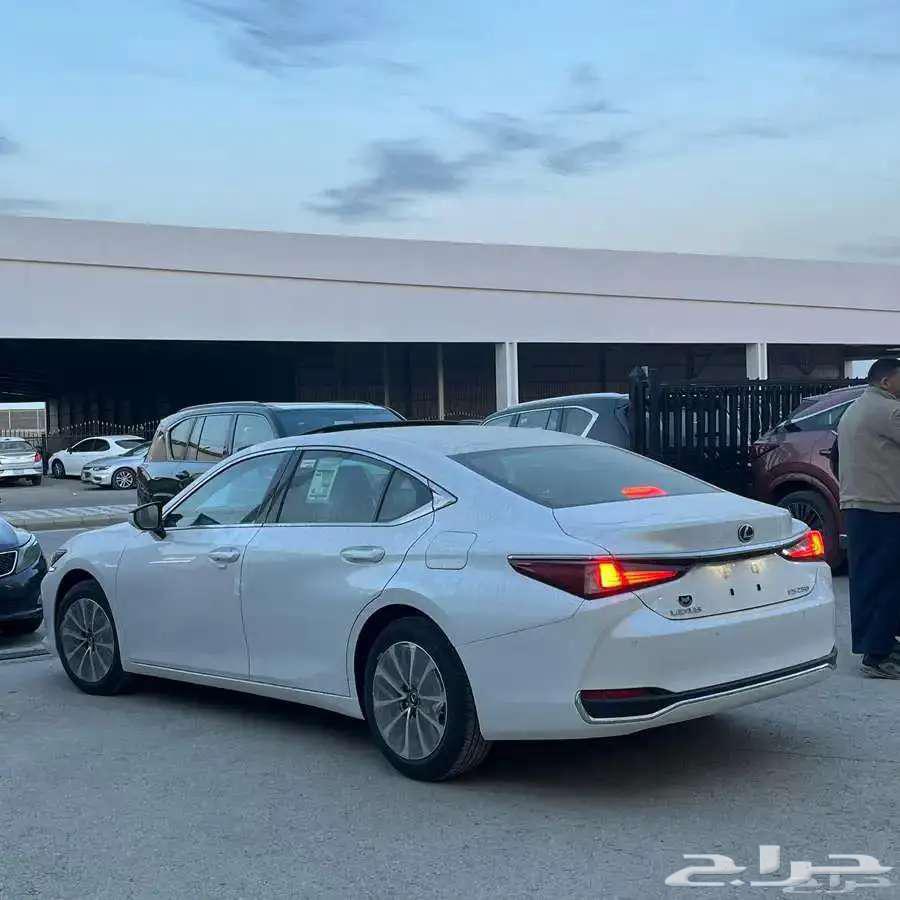 لكزس ES 250 AA 202563176207009410111