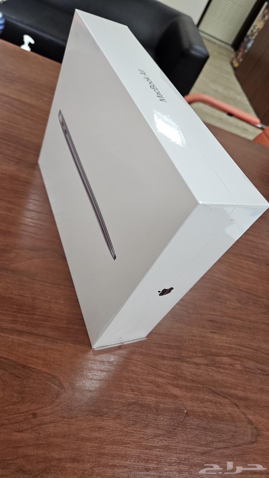New Macbook Air laptop (unused)63119701178626115