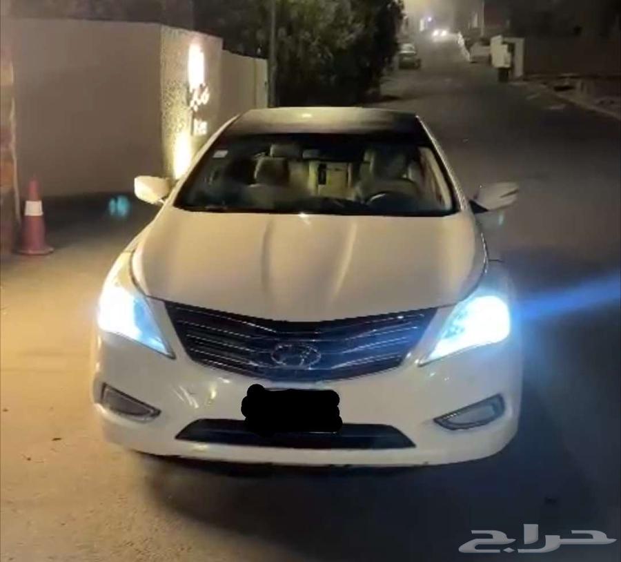 للبيع هونداي ازيرا 2014631766979462411125
