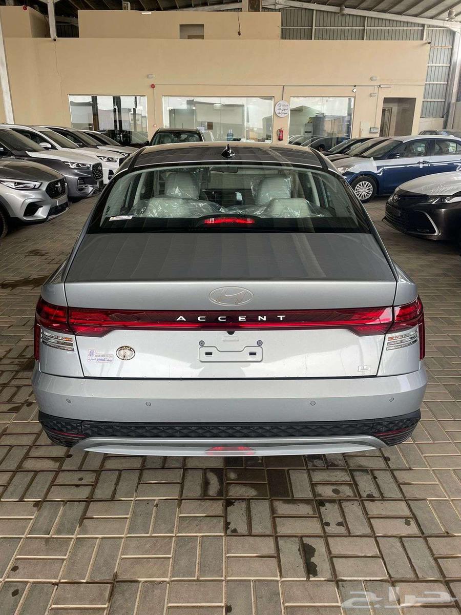 Hyundai Accent Smart 2025 cash and installment available for all banks63173880297091113
