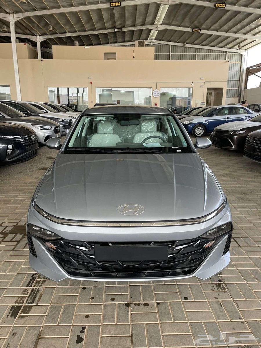 Hyundai Accent Smart 2025 cash and installment available for all banks63173880297091111