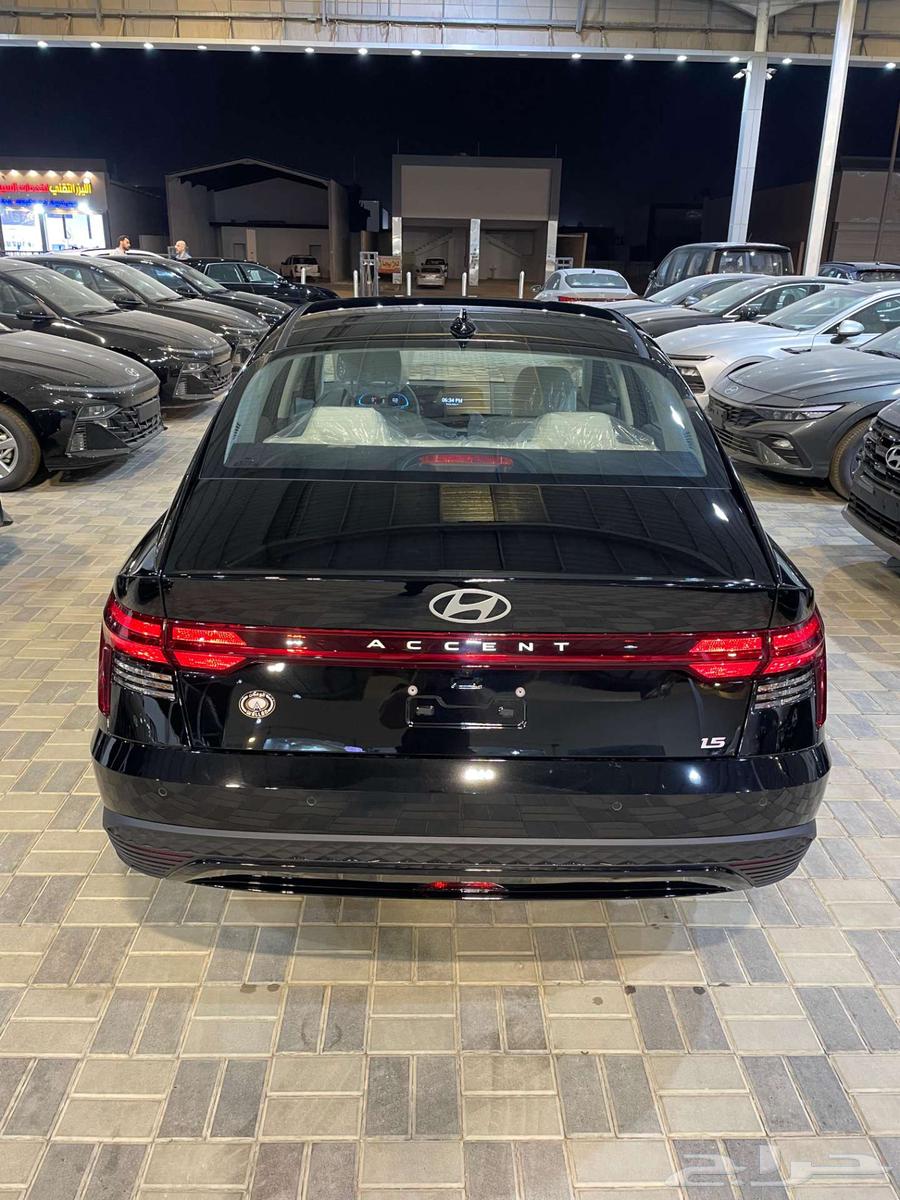 Hyundai Accent Smart 2025, black, cash and installment available for all banks63173880310273113