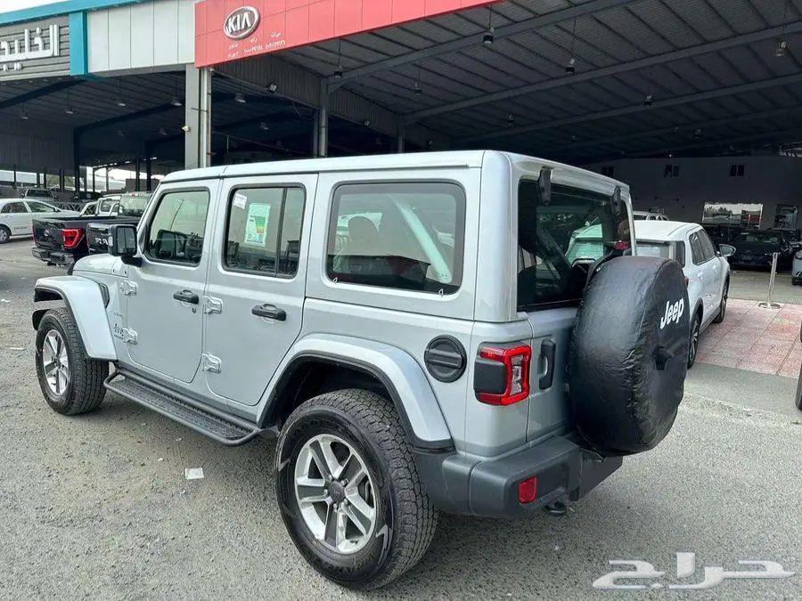 Jeep Wrangler Sahara 4-cylinder, 4-wheel drive, model 202363174857958658111