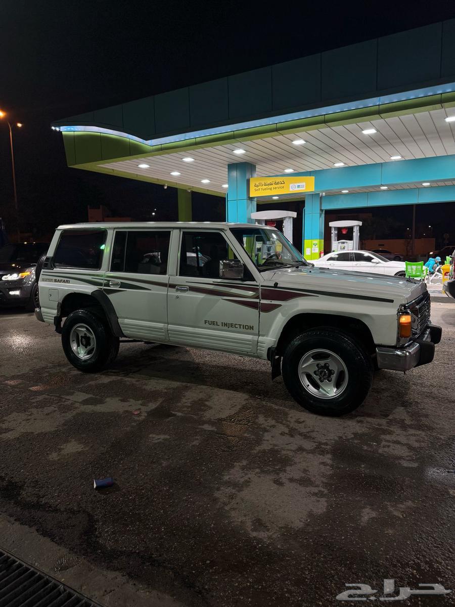 للبيع باترول سوبر سفاري 1992 مكينة دينالي63173911301761111