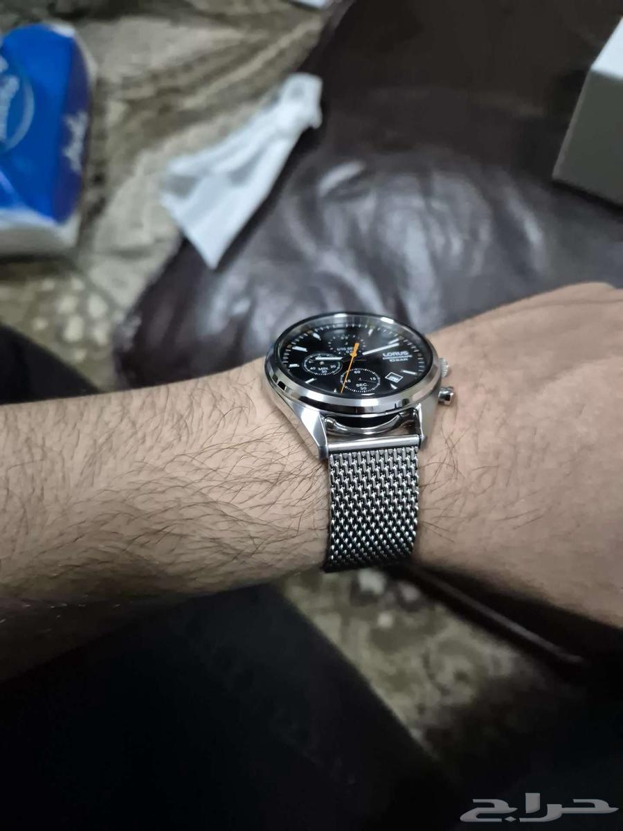 Loris's watch is owned by Seiko.63115619355266111