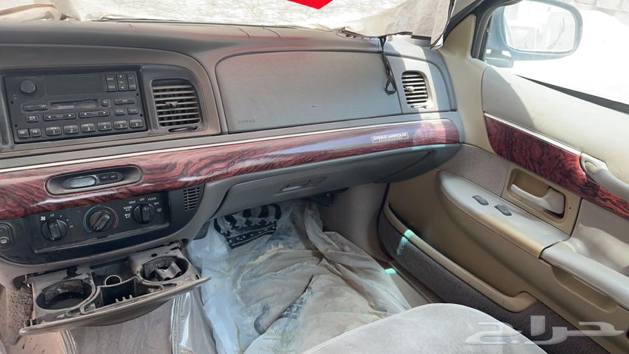 فورد ماركيز 2000 قطع غيار فقط63173180616835113