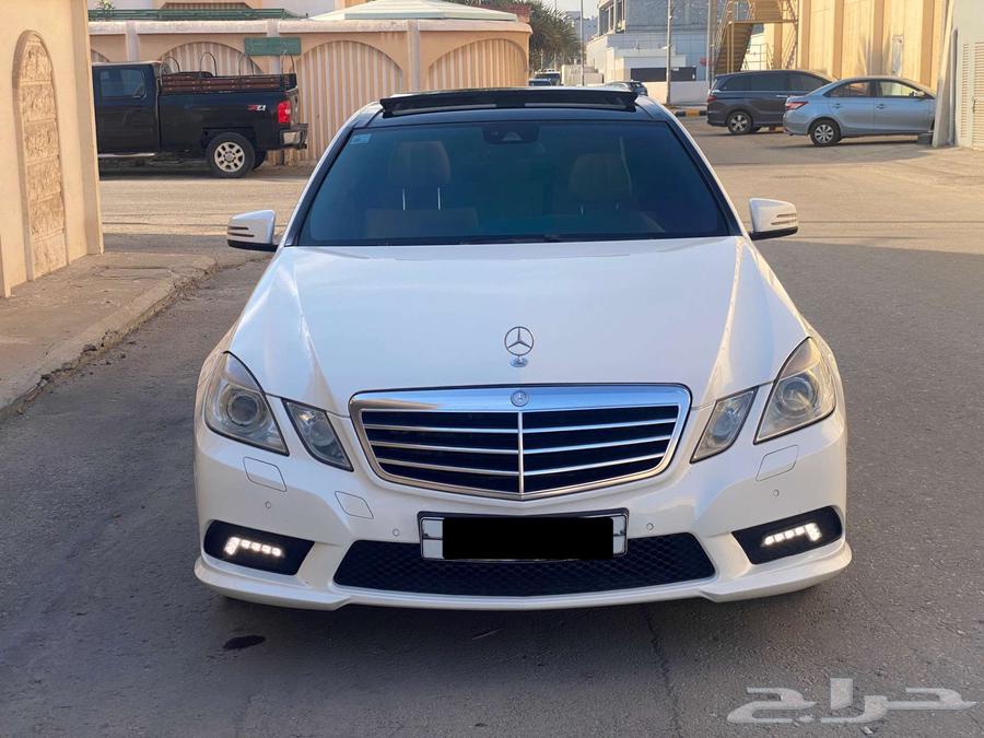 2011 Mercedes E550 Panorama V8 in very excellent condition, rare63172731946881112