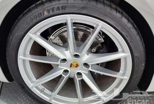 بورش- كاريرا 911 GTS Cabriolet63174875491074114