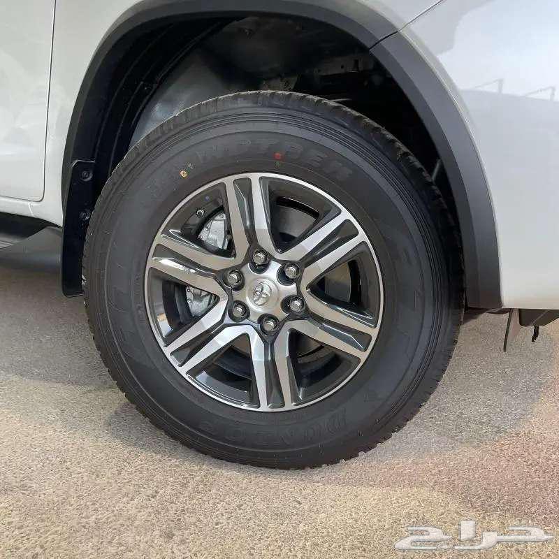 تويوتا فورشنر GX2 2025 ديزل محرك 2400 كاش و تموييل63172738513281114