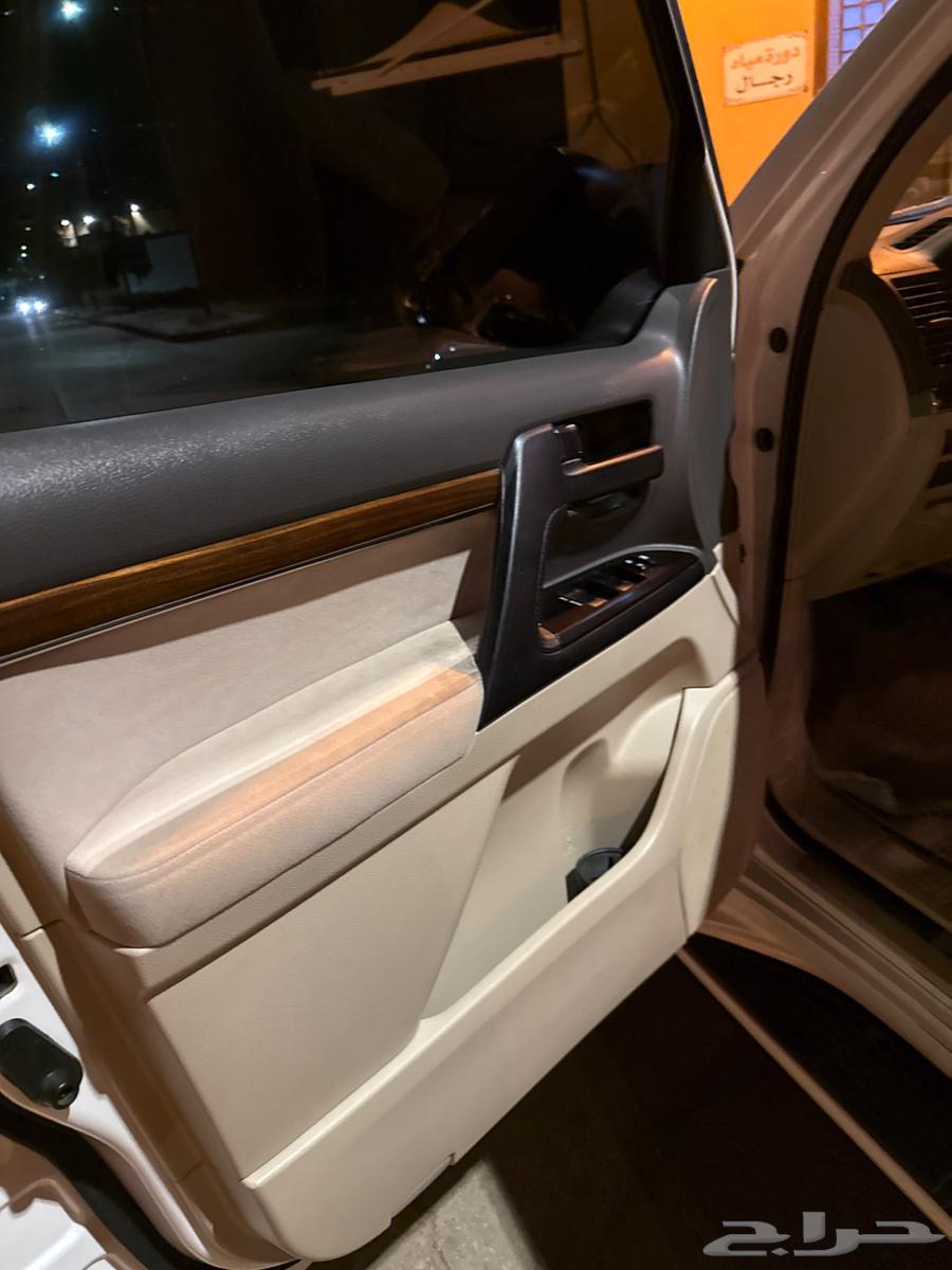لاندكروزر 201863170880790145113