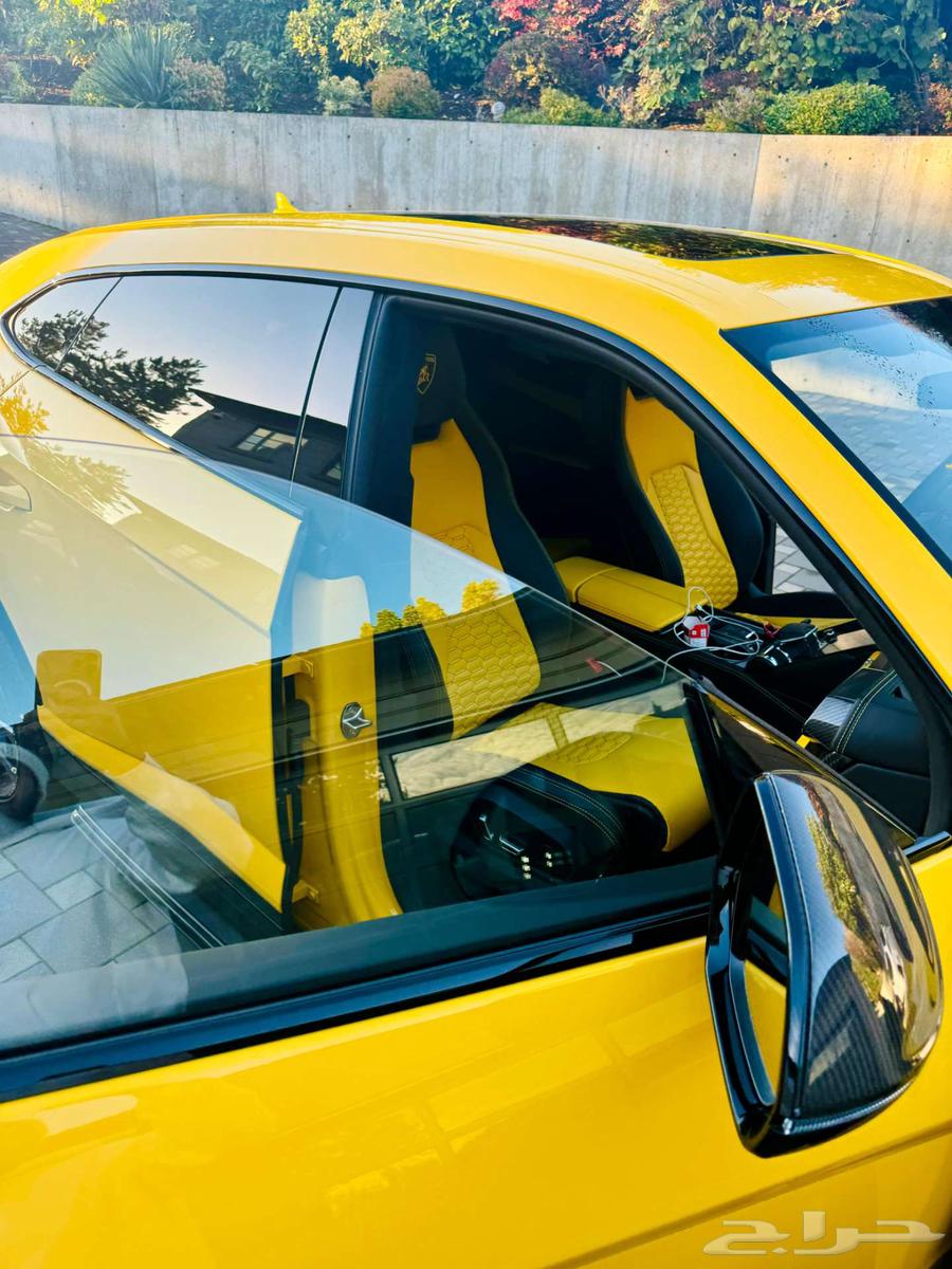 2022Lambo. Full carbon63171360571907113