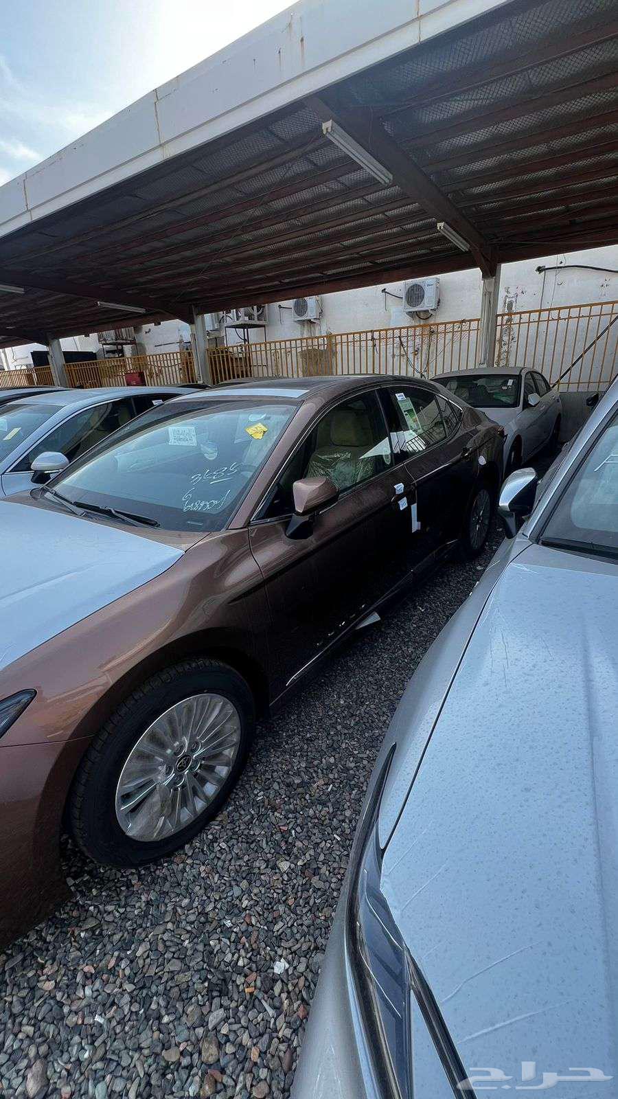 Toyota Camry LE Gasoline 2025 Cash and Financing (Light Brown)63172262782849112