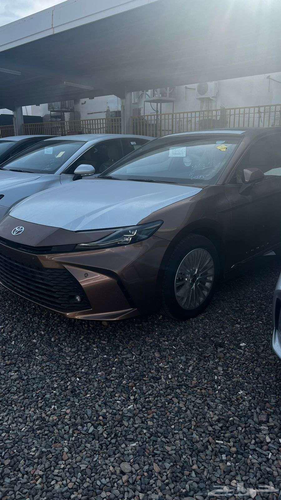Toyota Camry LE Gasoline 2025 Cash and Financing (Light Brown)63172262782849111
