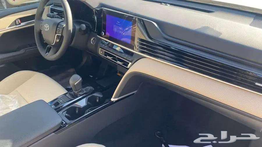 تويوتا كامري LE بنزين فتحة سقف 202563171778379649112