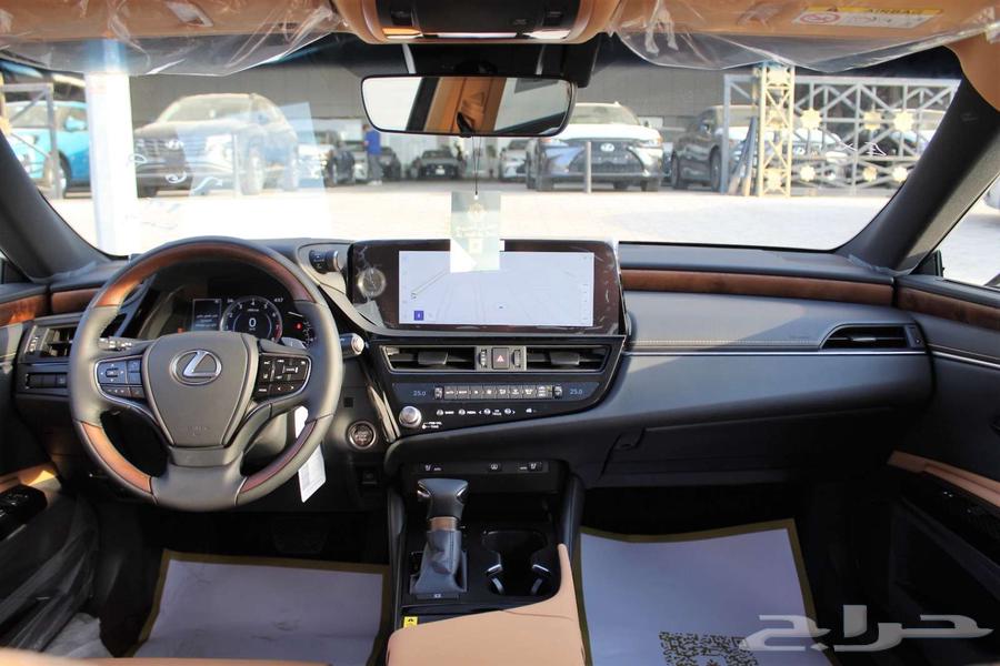 Lexus ES 350 CC _Gulf _2024 _Radar63171799766913114