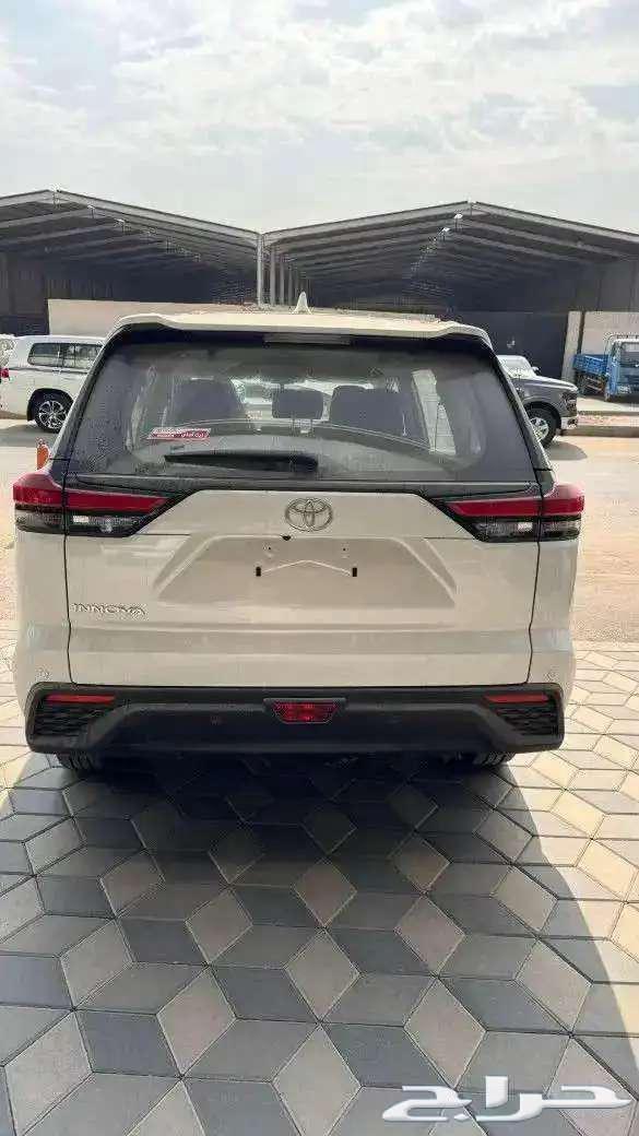 تويوتا انوفا 202463170904435969112