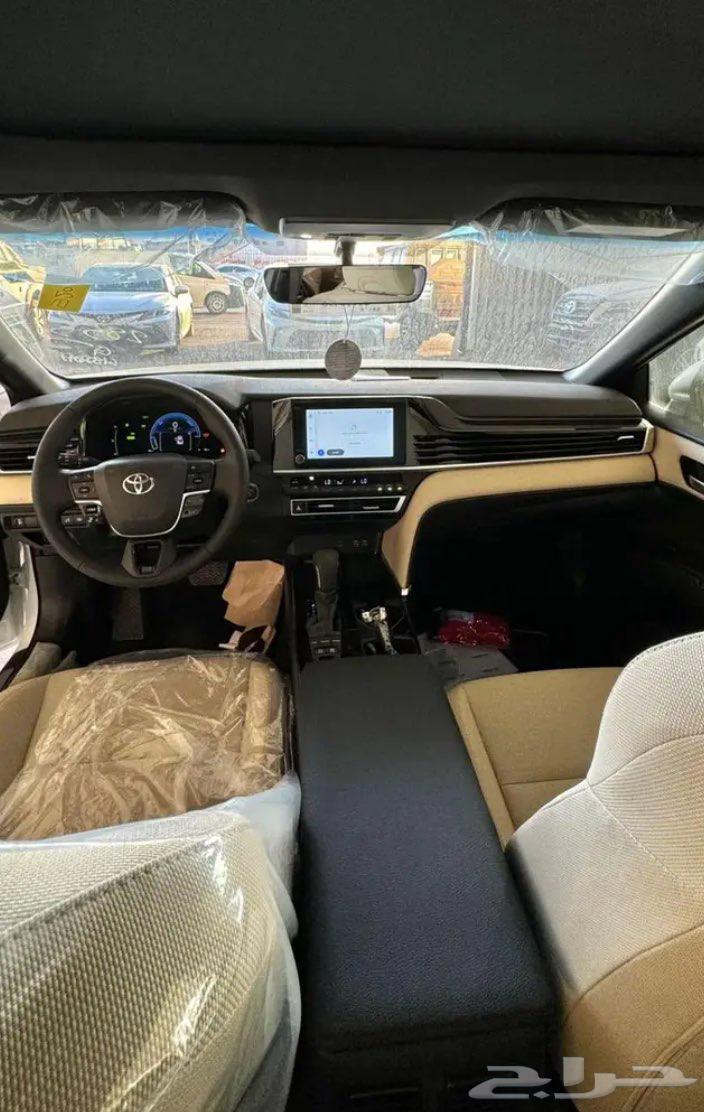Camry LE Hybrid63168071765379113