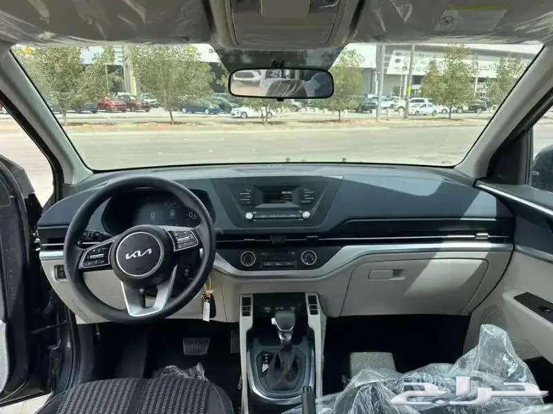 Kia Carens Standard 1.5 Model 2024 Special Offer 69700 Family Car63169954161026113