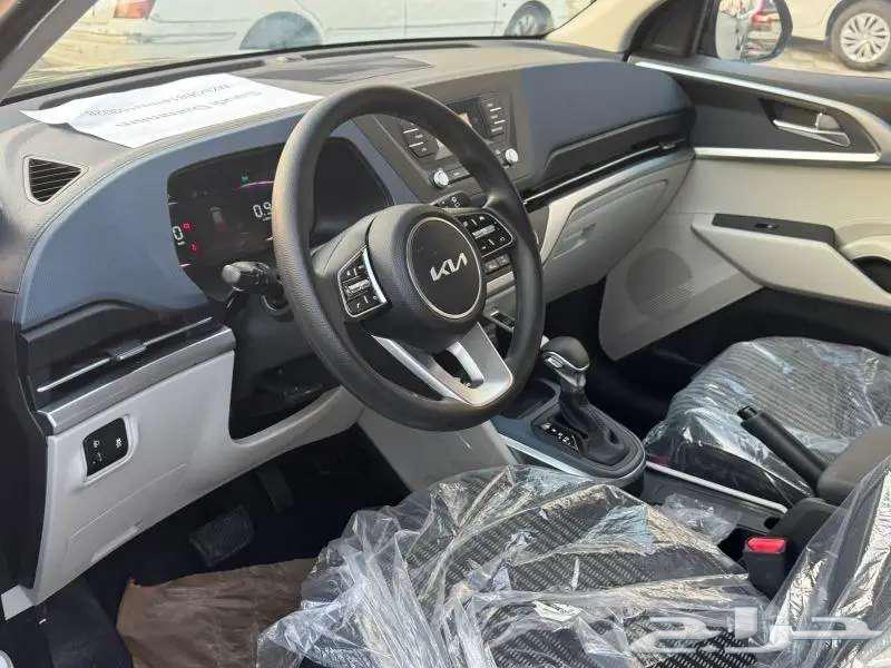 Kia Carens Standard Model 202463169479110786113