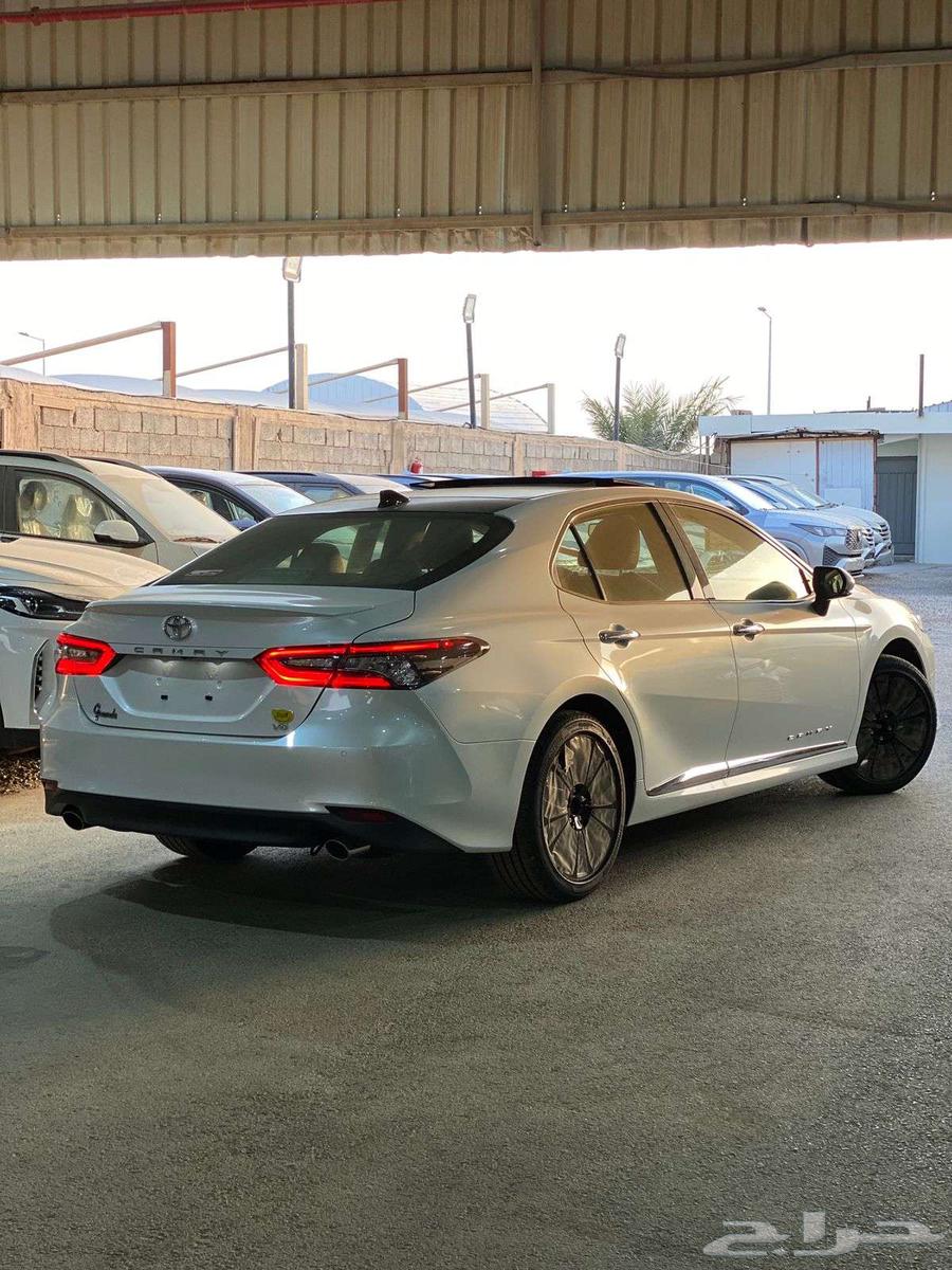 Camry Grande Silver 202563170433408385112